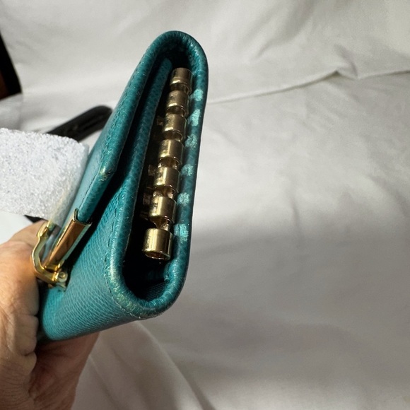 Salvatore Ferragamo Gancini 6 Key and Card Holder Green Leather EUC - Picture 6 of 7